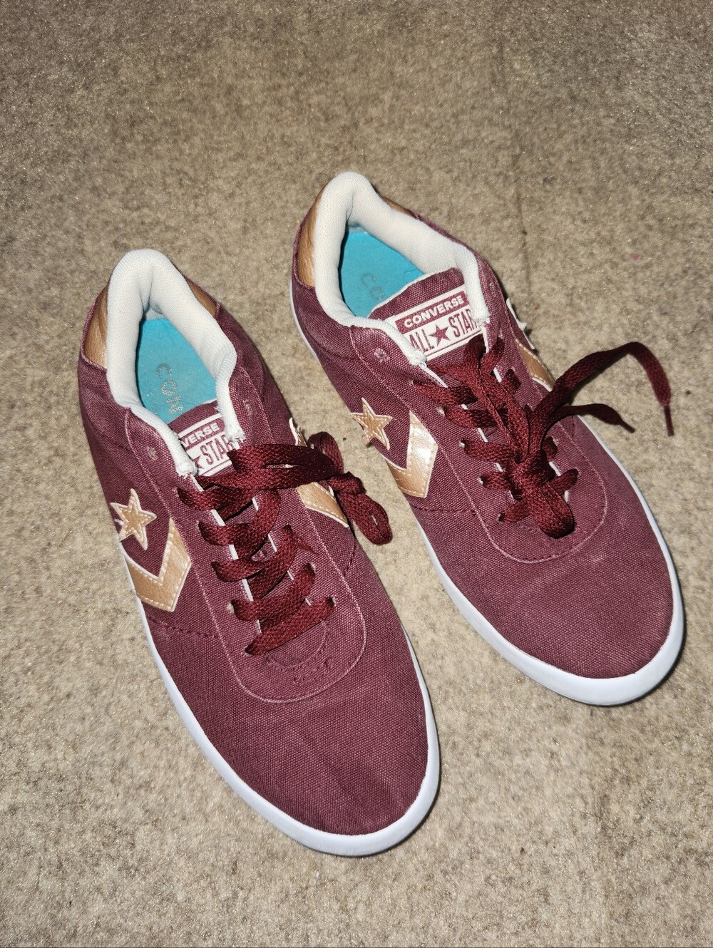 Converse Low Top Chuck Taylor All Star Burgundy Gold Lace Up Fashion Sneakers W8 - Picture 2 of 7